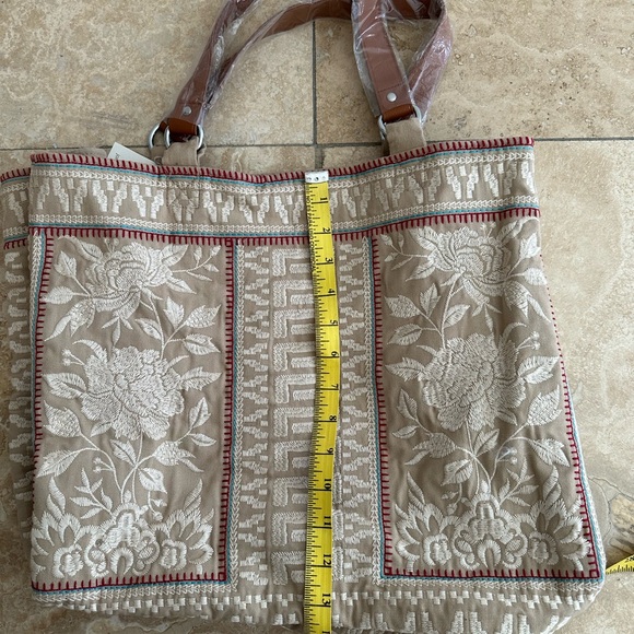 JOHNNY WAS Letty Linen Embroidered Tote Bag Purse - Picture 4 of 5